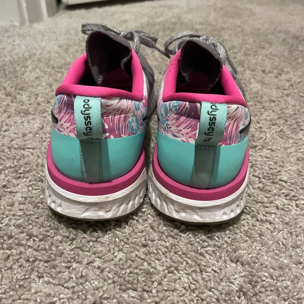 Nike Odyssey Running Shoes - Picture 3 of 3